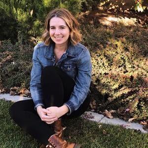 Meet your Posher, Holly